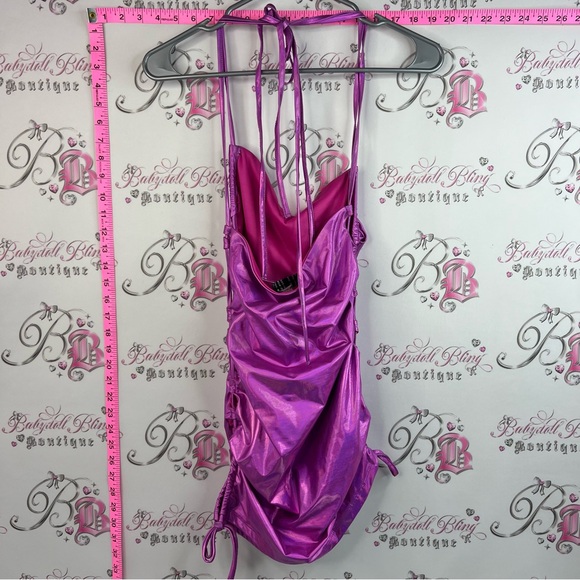 No vacancy dress, shiny metallic Shimmery Fuchsia Halter Ruched Mini lace up - Picture 2 of 13
